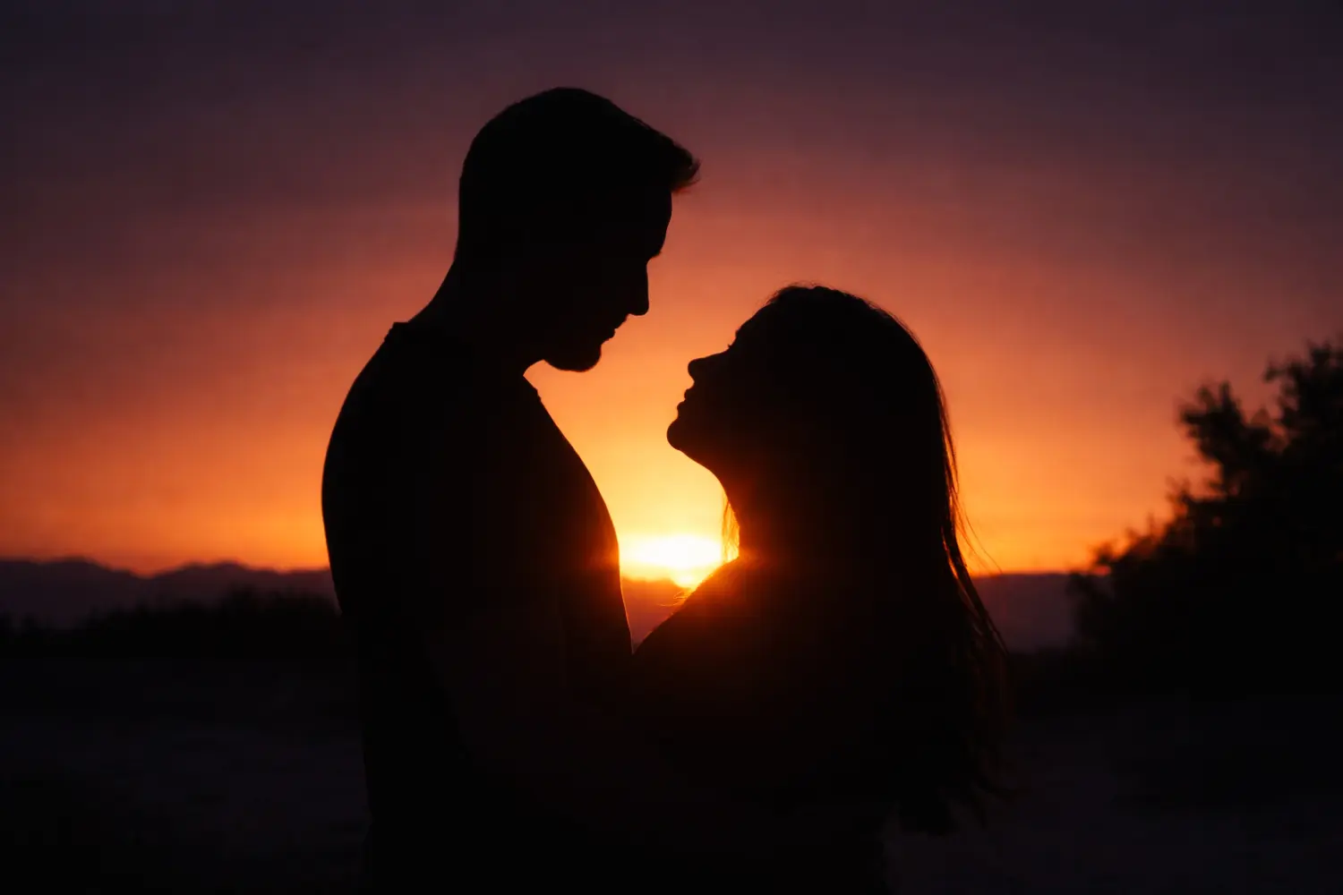 Postboda espectacular en el delta de l'ebre, en la puesta de sol
