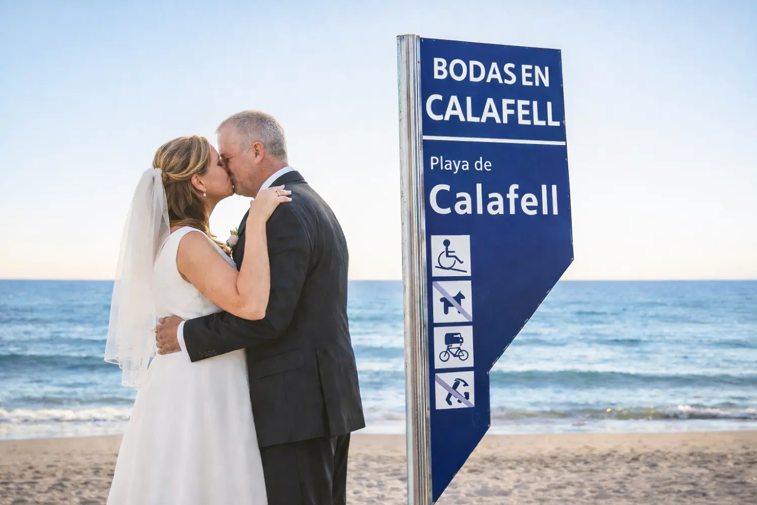 boda en calafell novios cartel